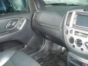 2003 Mazda Tribute Pictures