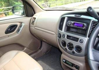 2003 Mazda Tribute Wallpapers