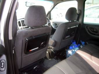 2003 Mazda Tribute Pictures