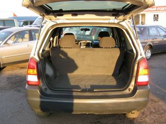 2003 Mazda Tribute Pictures