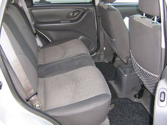 2003 Mazda Tribute Photos