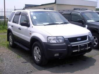 2003 Mazda Tribute Photos