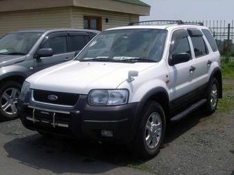 2003 Mazda Tribute Photos