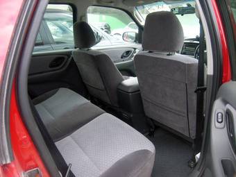 2003 Mazda Tribute Photos