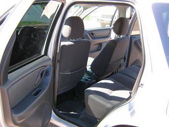 2003 Mazda Tribute Photos