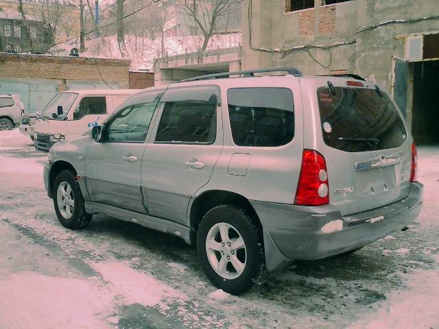 2004 Mazda Tribute