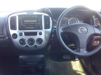 2004 Mazda Tribute Photos