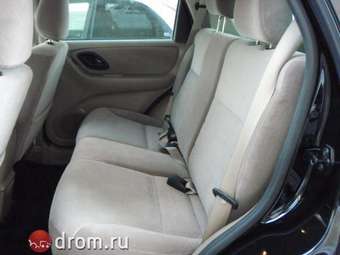 2004 Mazda Tribute Pictures