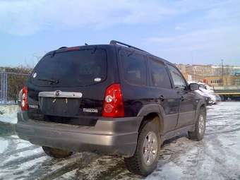 2004 Mazda Tribute Photos