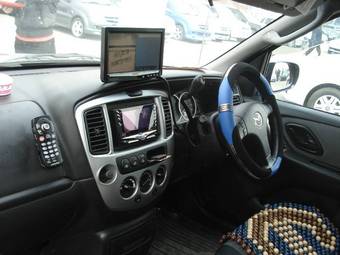 2004 Mazda Tribute Pictures