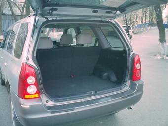 2004 Mazda Tribute Pictures