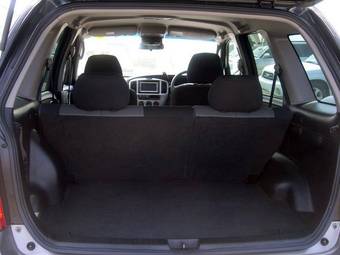 2004 Mazda Tribute Pictures