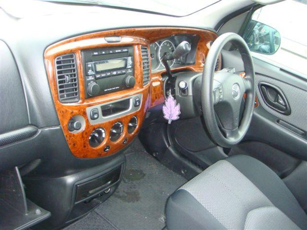 2005 Mazda Tribute