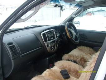 2005 Mazda Tribute Photos