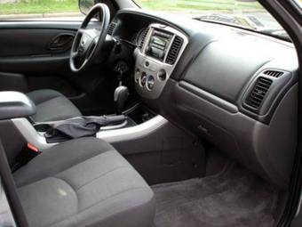 2005 Mazda Tribute Pictures