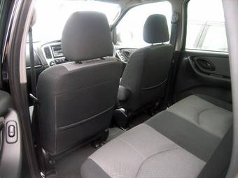 2005 Mazda Tribute Pictures