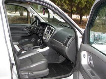 2005 Mazda Tribute Images