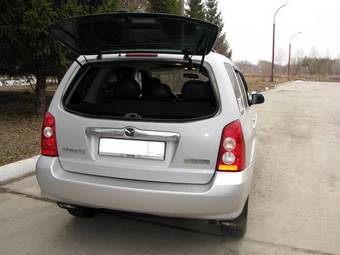 2005 Mazda Tribute Pics