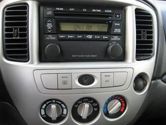 2006 Mazda Tribute Pictures