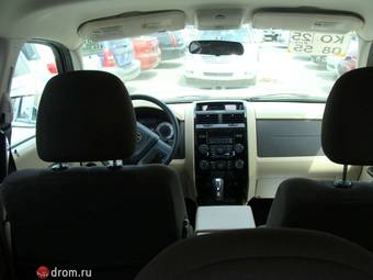 2008 Mazda Tribute Photos