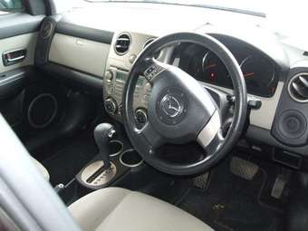 2004 Mazda Verisa For Sale