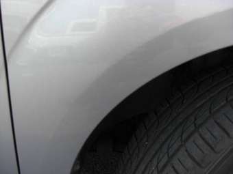 2004 Mazda Verisa Photos