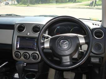 2004 Mazda Verisa For Sale
