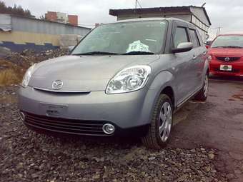 2005 Mazda Verisa For Sale