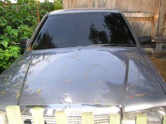 1987 Mercedes-Benz 190 Photos