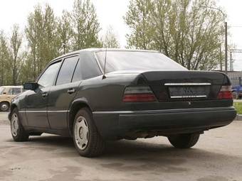 1993 Mercedes-Benz 190 Photos