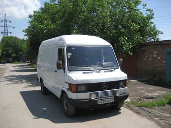 1994 Mercedes-Benz 190 Photos