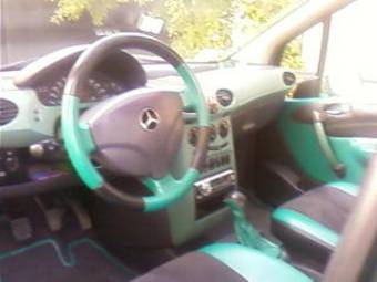 1998 Mercedes-Benz A-Class Pictures