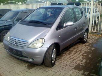 1998 Mercedes-Benz A-Class Pictures