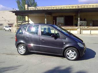 2000 Mercedes-Benz A-Class Photos