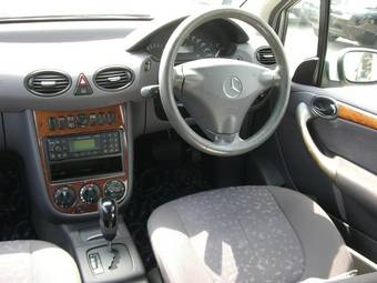 2002 Mercedes-Benz A-Class Photos