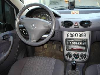 2002 Mercedes-Benz A-Class Pictures