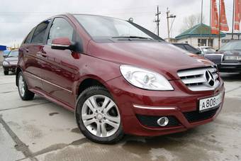 2010 Mercedes-Benz B-Class Photos