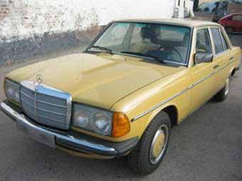 1982 Mercedes-Benz C-Class