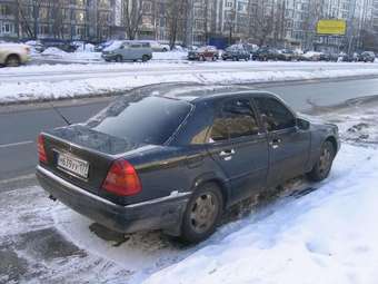 1993 Mercedes-Benz C-Class Photos