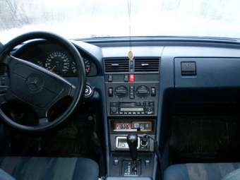 1994 Mercedes-Benz C-Class Pics