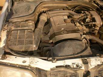 1994 Mercedes-Benz C-Class Pictures