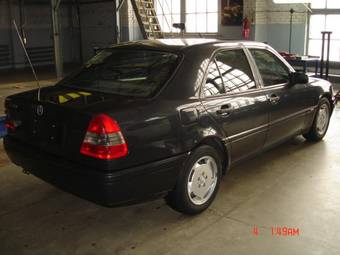 1994 Mercedes-Benz C-Class Pictures
