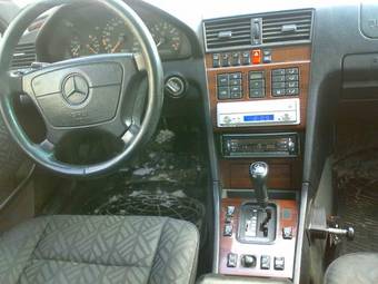 1994 Mercedes-Benz C-Class Pics