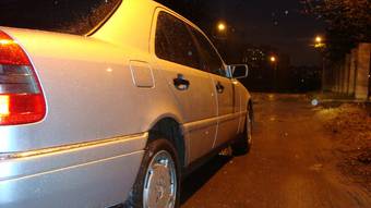 1994 Mercedes-Benz C-Class Pictures