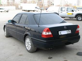 1994 Mercedes-Benz C-Class Photos