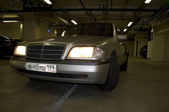 1994 Mercedes-Benz C-Class Images