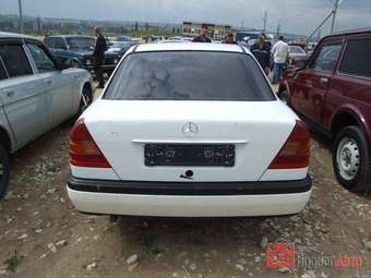 1995 Mercedes-Benz C-Class Pictures
