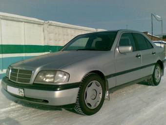 1995 Mercedes-Benz C-Class Photos