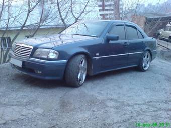 1995 Mercedes-Benz C-Class Pictures
