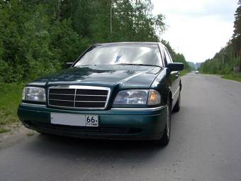 1995 Mercedes-Benz C-Class Photos